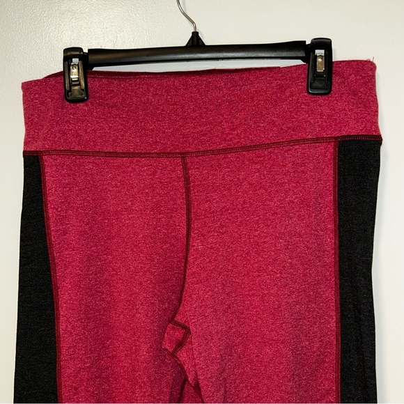 Colorblock Leggings - Picture 2 of 4